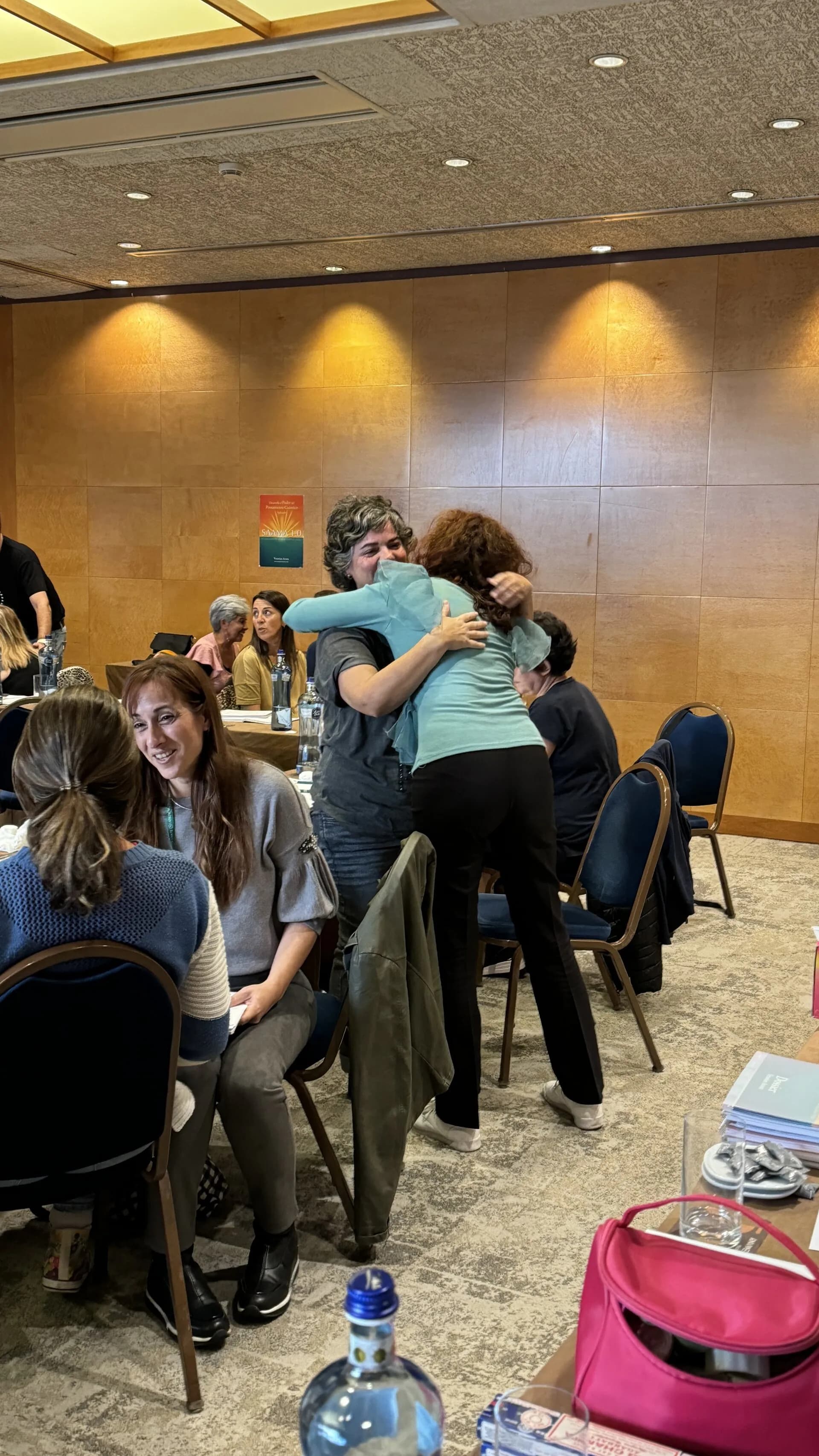 Integración y práctica grupal SAAMA®: intervenir y consolidar el cambio.